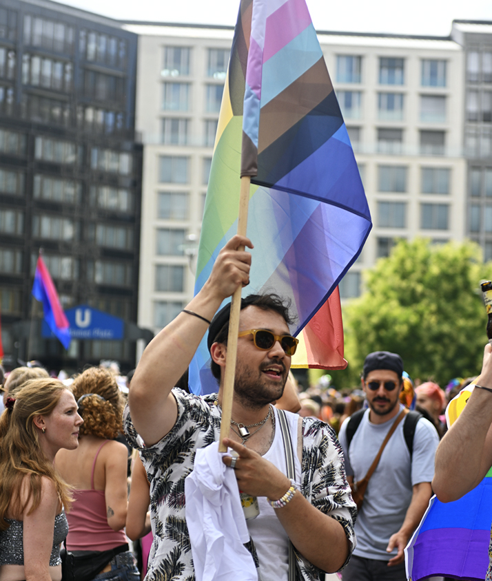 Toleranz_04_desktop Toleranz_04_desktop