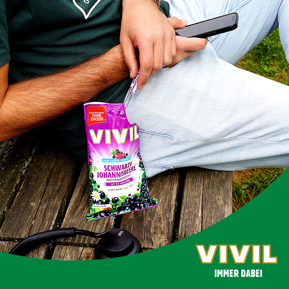 VIVIL Schwarze Johannisbeere Hustenbonbons ohne Zucker | 15 Beutel VIVIL Schwarze Johannisbeere Hustenbonbons ohne Zucker | 15 Beutel